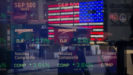Войната и инфлацията не могат да спрат &bdquo;трилионния&ldquo; подем на ETF-ите
