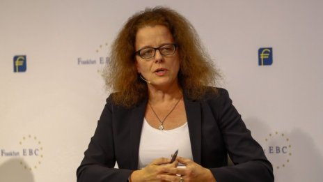 Шнабел: Икономическото възстановяване в началото на 2022 г. може да е слабо