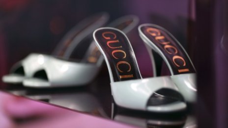 Gucci открива два магазина в онлайн платформата на Alibaba за луксозни стоки