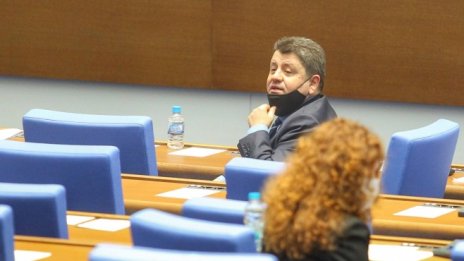 Парламентът одобри на първо четене идеята за прокурор, разследващ главния