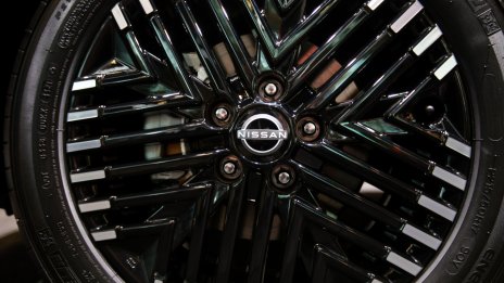 Nissan придобива японски производител на батерии за хибридни автомобили