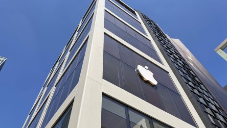 Ключов AI директор на Apple напуска, за да отиде в Meta