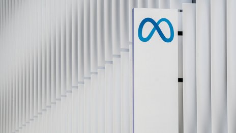 Meta ще намали част от бонусите за служители