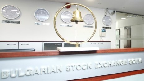 Индексите на БФБ приключиха сесията със спадове