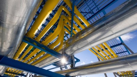 Русия спира доставките на газ за Полша*