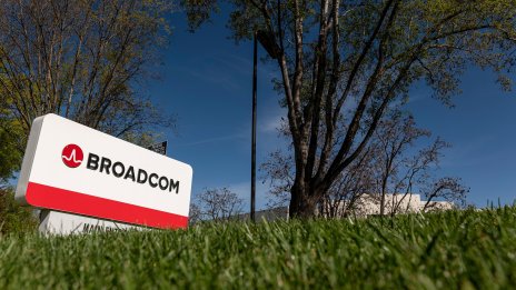Broadcom продаде облигации за 5 млрд. долара, за да рефинансира дълга заради VMware