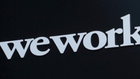 WeWork съкращава 2400 служители в цял свят