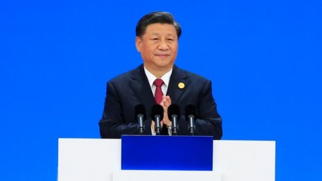 Си Дзинпин: Искаме да работим за постигане на търговско споразумение със САЩ