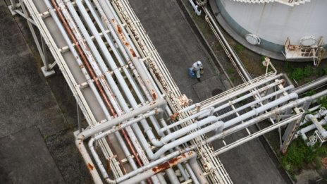 Газът поскъпва на фона на свиване на промишленото търсене