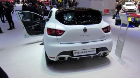 Renault показа върховото Clio RS 