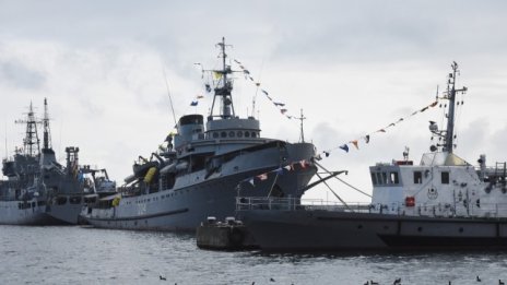 Промени в Кодекса за корабоплаването въвеждат определение за сезонна работа