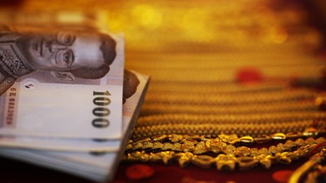 Златото продължава със силното си представяне