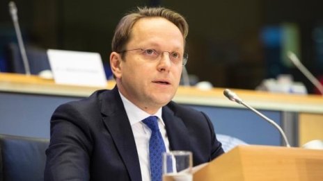 ЕК призова София и Скопие да удвоят усилията за решение на откритите въпроси