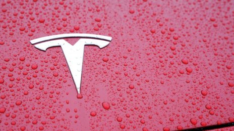 Кое е най-интересното в решението на Tesla да приема плащания с биткойни?