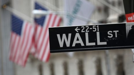 Dow Jones записа рекорд, но S&P 500 и Nasdaq спряха възходящата си шестдневна серия