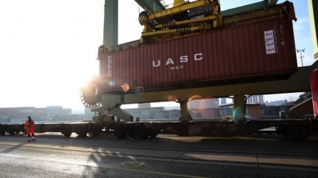 Бизнес доверието в Германия стигна 6-месечно дъно