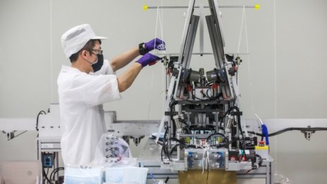 Инвеститорите остават разкъсани между възможна втора вълна и нова подкрепа 