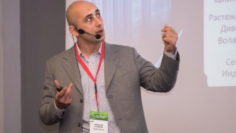 Николай Стойков: ETF-ите съчетават предимствата на взаимните фондове и акциите