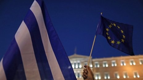 Еврогрупата видя „добри новини“ от Гърция