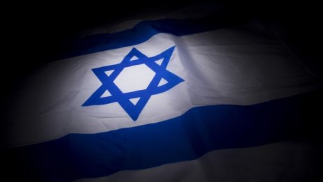 Мосад работи най-добре извън светлината на прожекторите