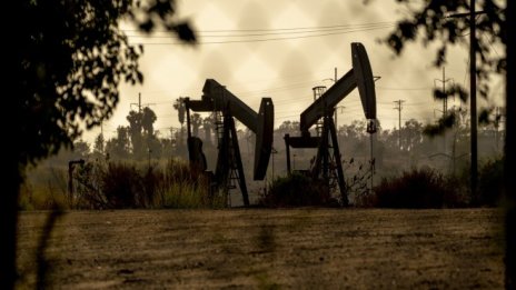 Цената на петрола расте в очакване на ново засилено търсене*