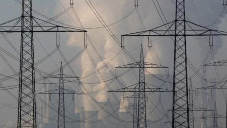 Парламентът ще ограничи производители с апетити към регулирания пазар на ток