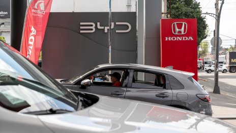 Мексико повишава митата върху вноса на коли от Китай до 50%