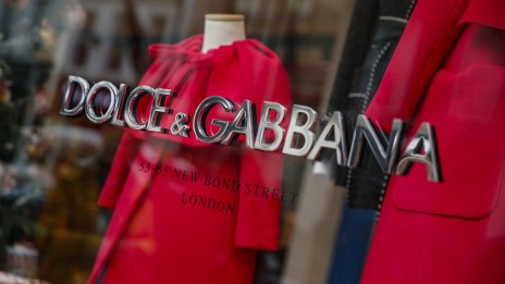 Оперативната загуба на Dolce & Gabbana се увеличава 