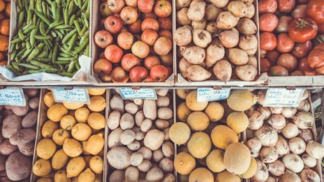 Храните на едро поевтиняват в първата седмица на май