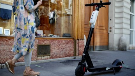 Компанията за наем на е-скутери Bird набра 275 млн. долара капитал