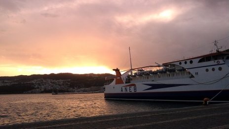 Гърция ще отпусне 400 млн. евро допълнителна помощ за туризма