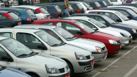 Продажбите на нови автомобили в България с ръст от 14,7% през септември