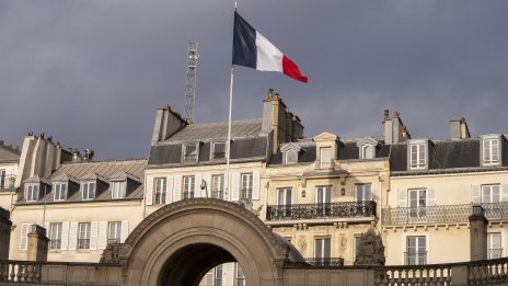 S&P Global Ratings е поредната агенция, която понижи кредитния рейтинг на Франция