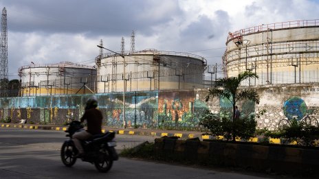 Цената на петрола се стабилизира след срещата между Тръмп и Путин*