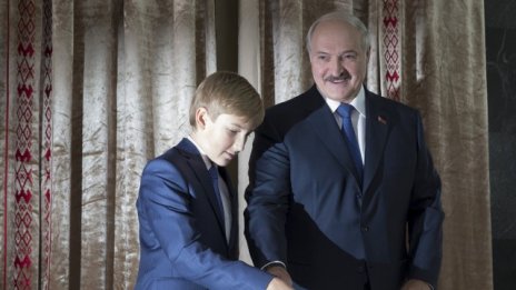 Лукашенко бе преизбран за президент на Беларус с 83% подкрепа