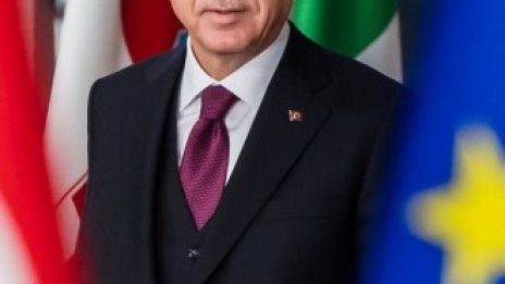 Ердоган: Турция няма да се превръща в европейско депо за бежанци от Афганистан
