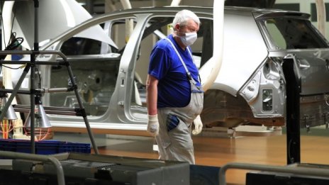 Кризата с полупроводниците се задълбочава в Германия и Франция