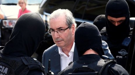 Инициаторът на отстраняването на Дилма Русеф е осъден за корупция