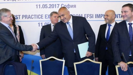 Кабинетът планира растеж от 3% за 2017 г., но очаква той да е над 4,5%