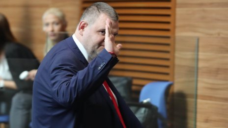 И петият вот на недоверие към кабинета „Желязков“ беше неуспешен