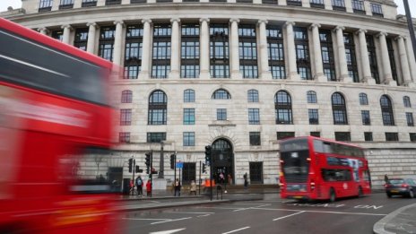 До 98% от колите във Великобритания може да бъдат забранени от нов закон