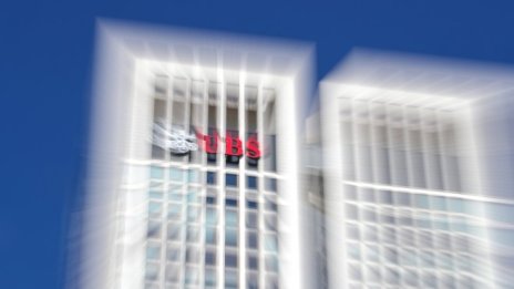 Хонконг отново разреши на UBS да бъде водещ поемател при IPO-та