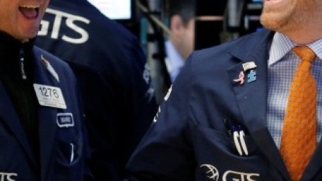 Индексите на Wall Street започват сесията с нови рекорди*