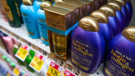 Johnson & Johnson вече няма да дава прогнози за продажбите на Covid ваксината си