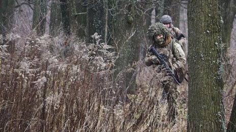 Украйна: Русия използва мирните преговори "като прикритие" за военните си действия
