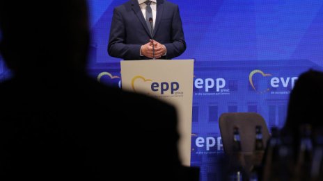 Новият бюджет на ЕС може да скара Германия с най-голямата партия в ЕП