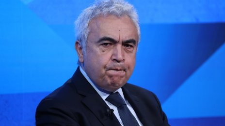 Фатих Бирол: Светът все още се нуждае от руски петрол