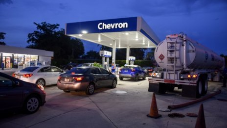 Как Chevron гледа на устойчите мерки и петролния пазар
