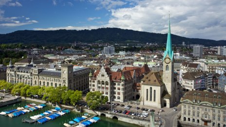 Инфлацията и високите лихви охлаждат дори най-нажежените имотни пазари в света