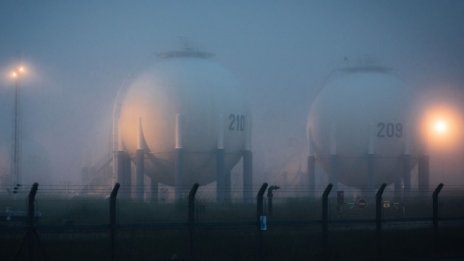 Петролът поевтинява, след като WTI достигна най-високата си стойност от 2018 г. 